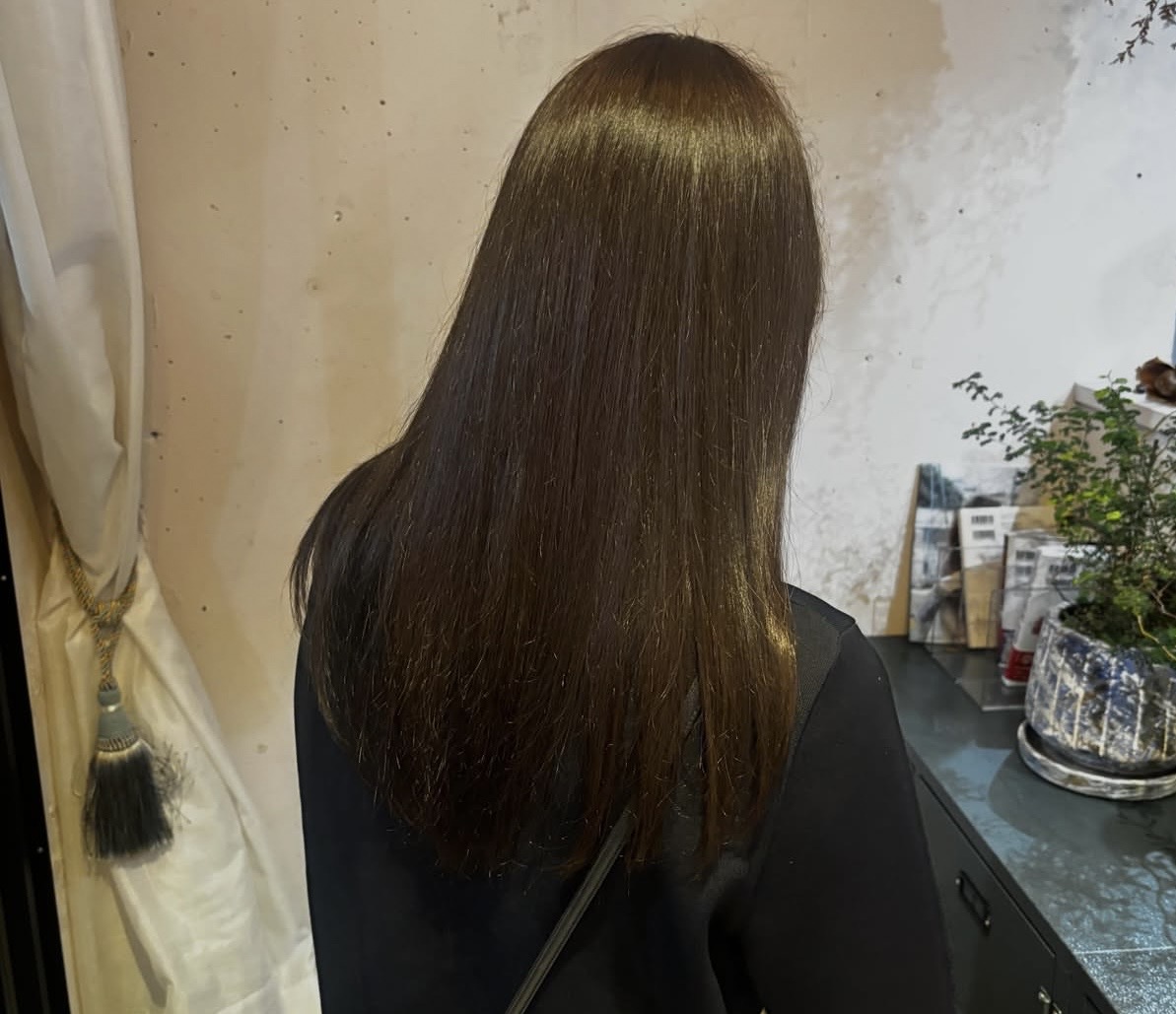 髪をいたわるヘアケアの重要性